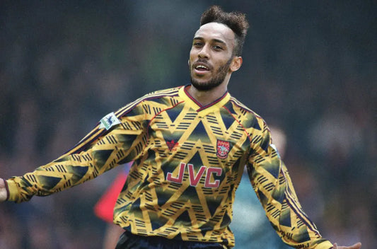 Arsenal’s 1991-93 ‘Bruised Banana’ Jersey: A Cult Classic in Football Fashion