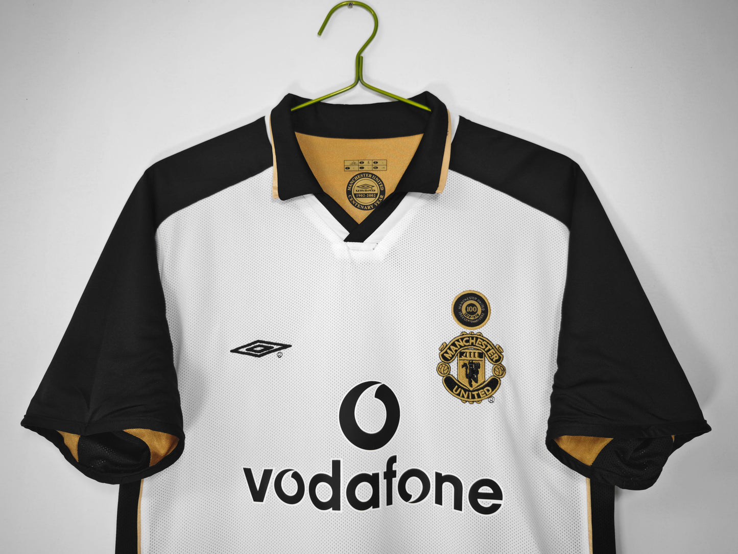 2001-2002 Manchester United Away Reversible Retro Kit