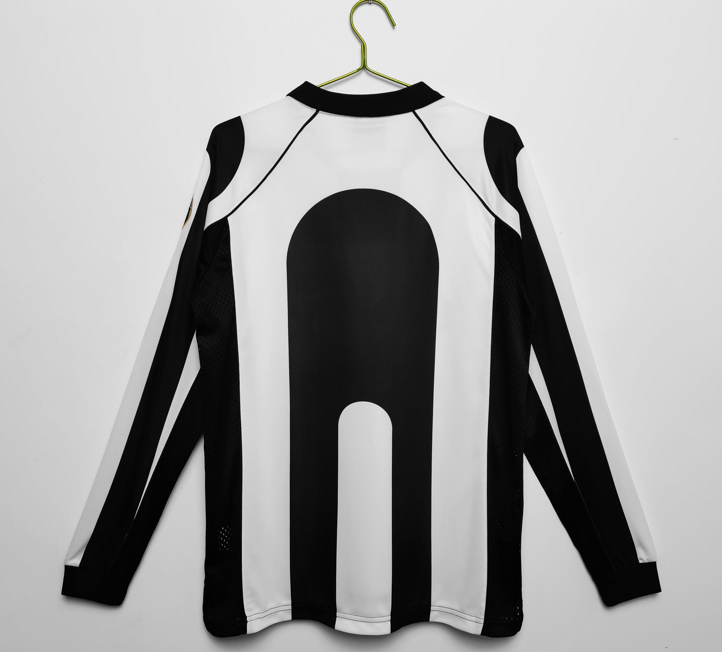 1997-1998 Juventus Longsleeve Home Retro Kit