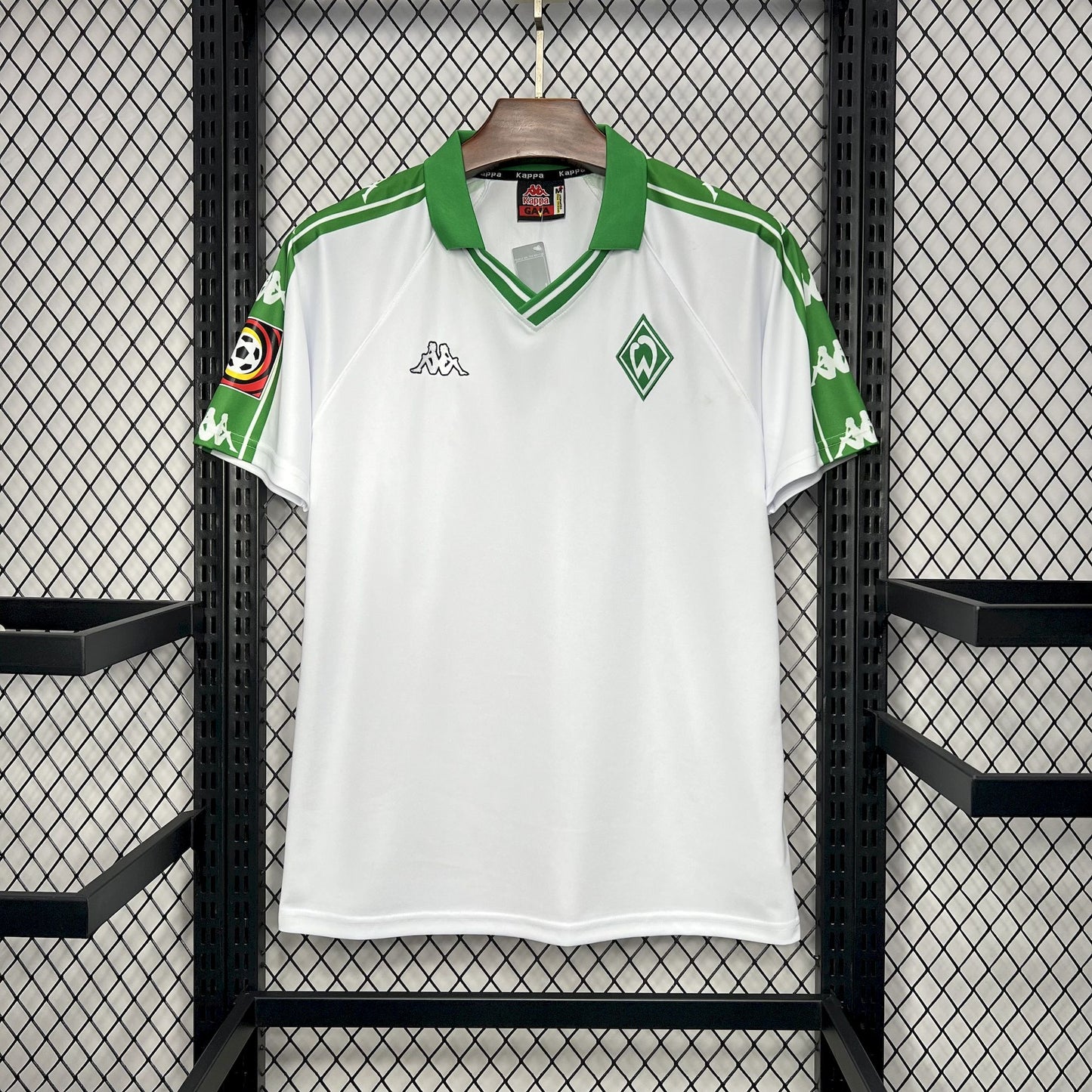 2001-2002 Werder Bremen Away Retro Kit