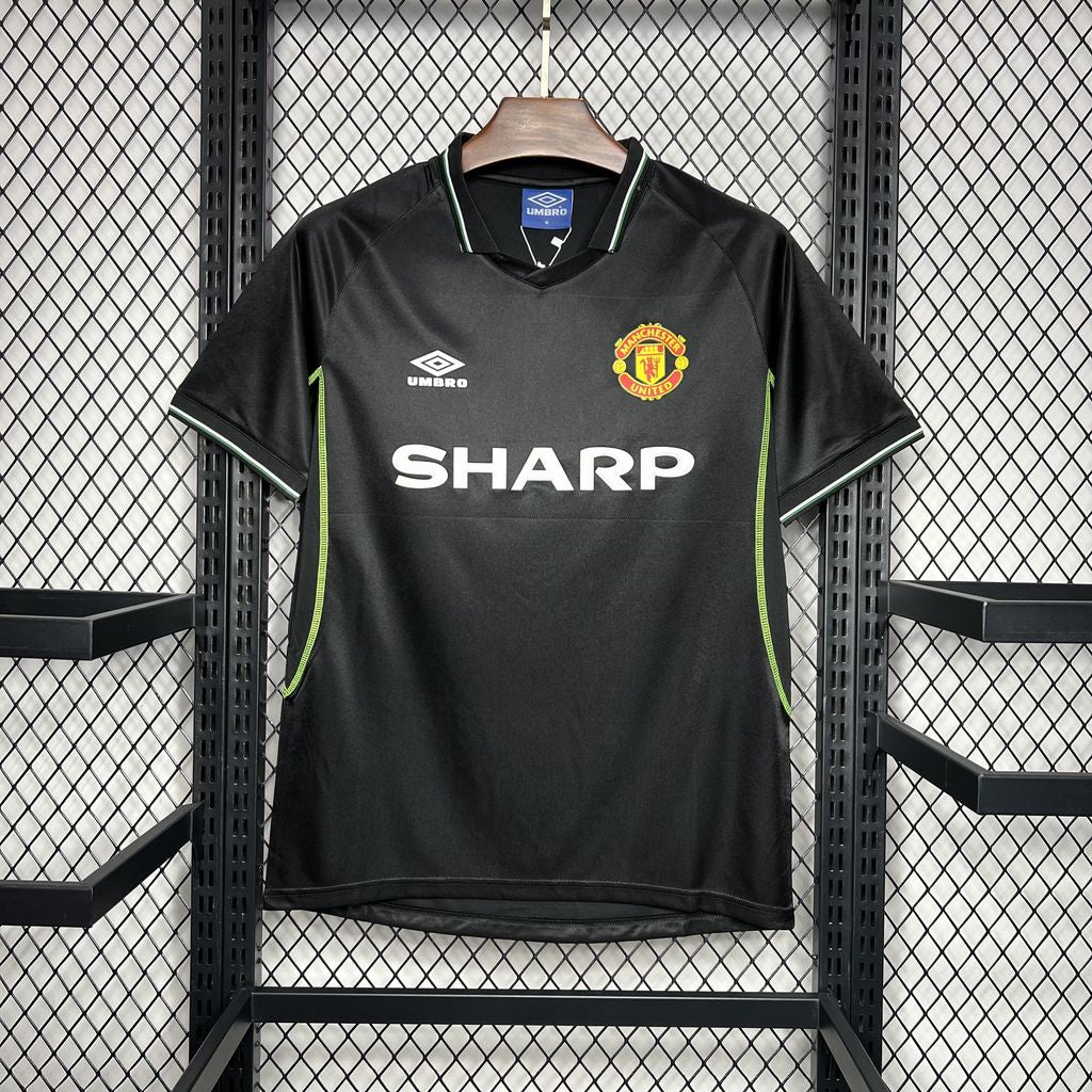 1998-1999 Manchester United Third Retro Kit