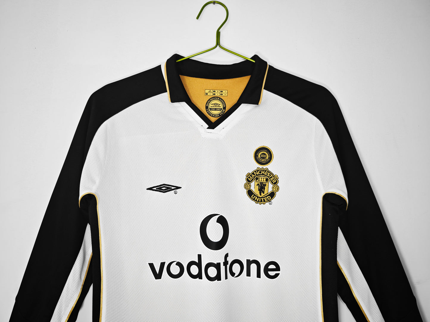 2001-2002 Manchester United Longsleeve Centenary Reversible Away Retro Kit