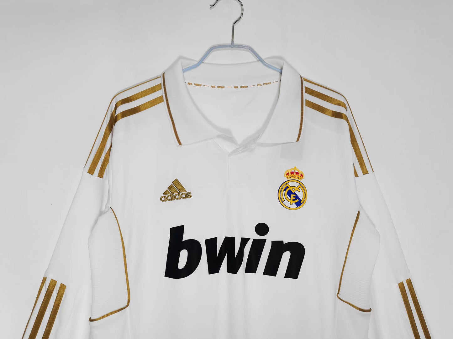 2011-2012 Real Madrid Longsleeve Home Retro Kit