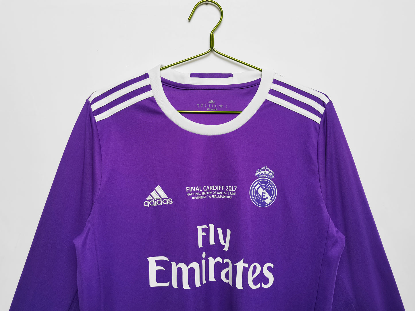 2016-2017 Real Madrid Long Sleeve Retro Away Kit