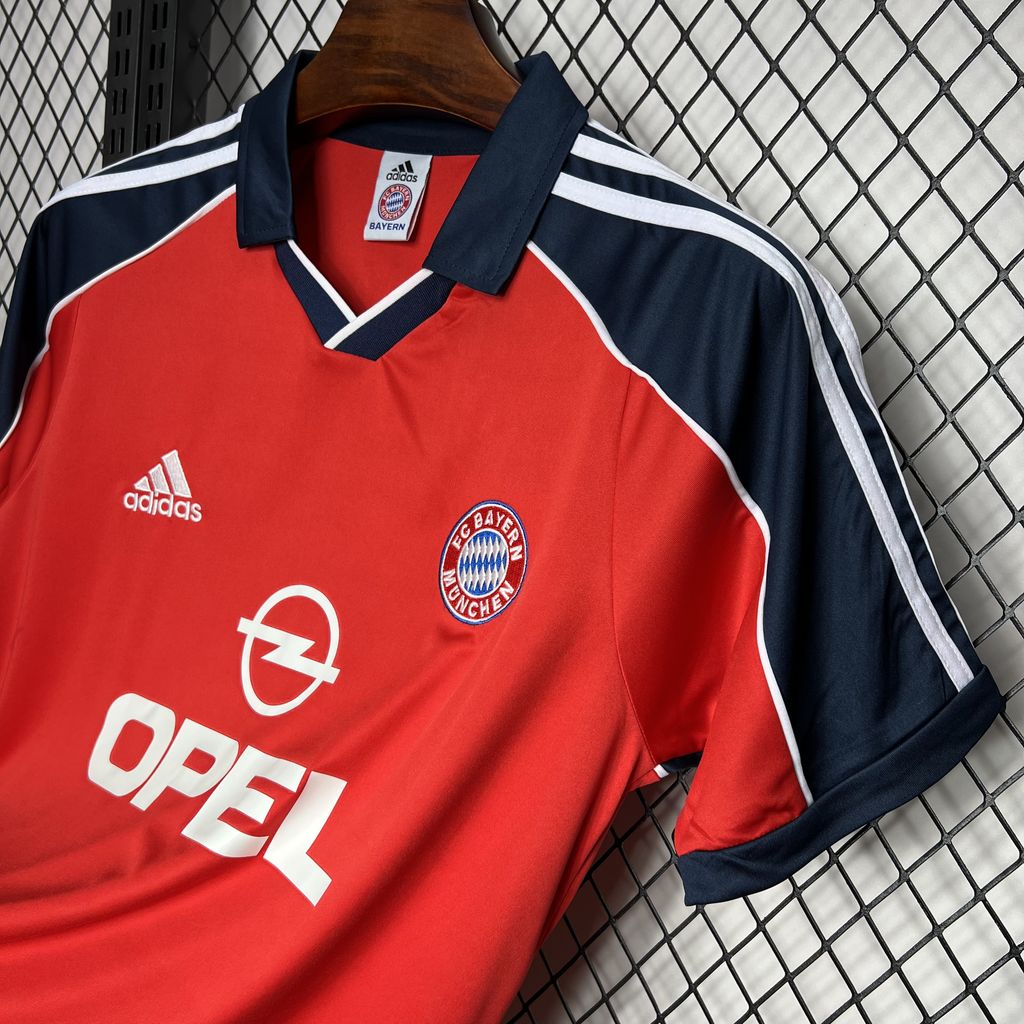 2000-2001 Bayern Munich Home Retro Kit