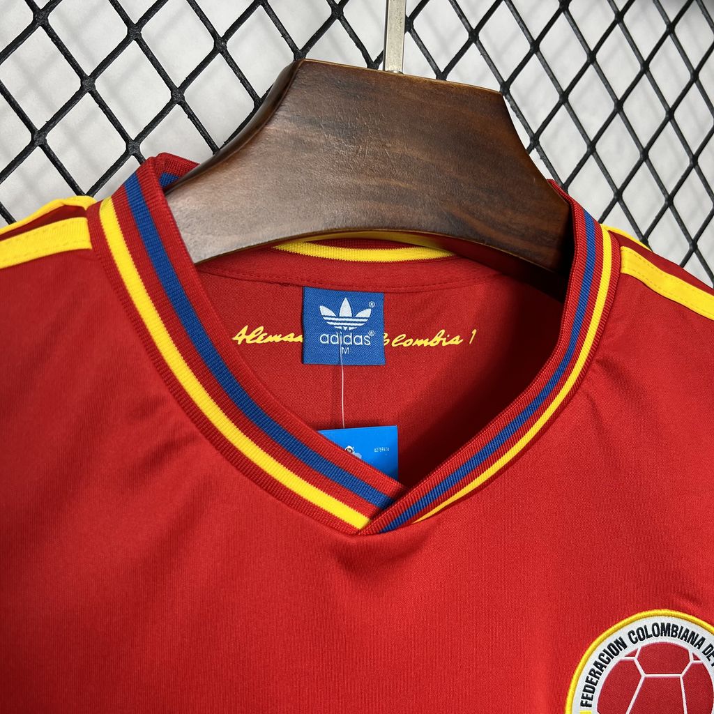 1990 Colombia Away Retro Kit