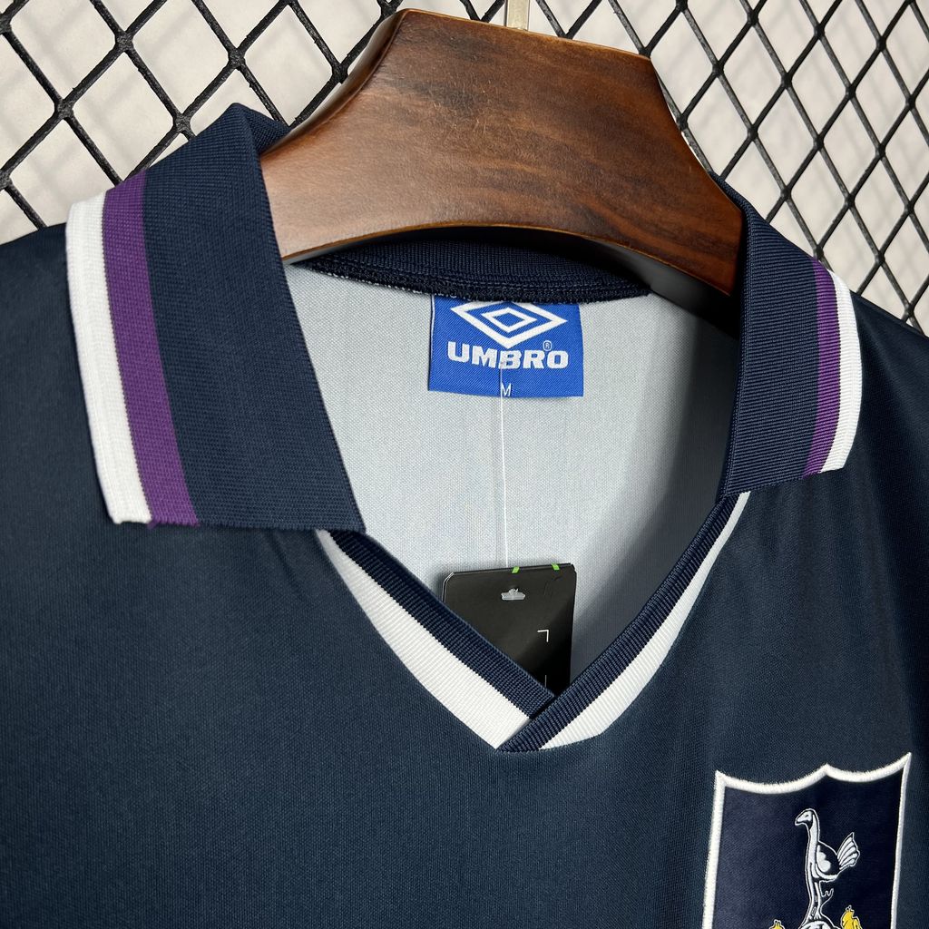 1994-1995 Tottenham Hotspur Away Retro Kit