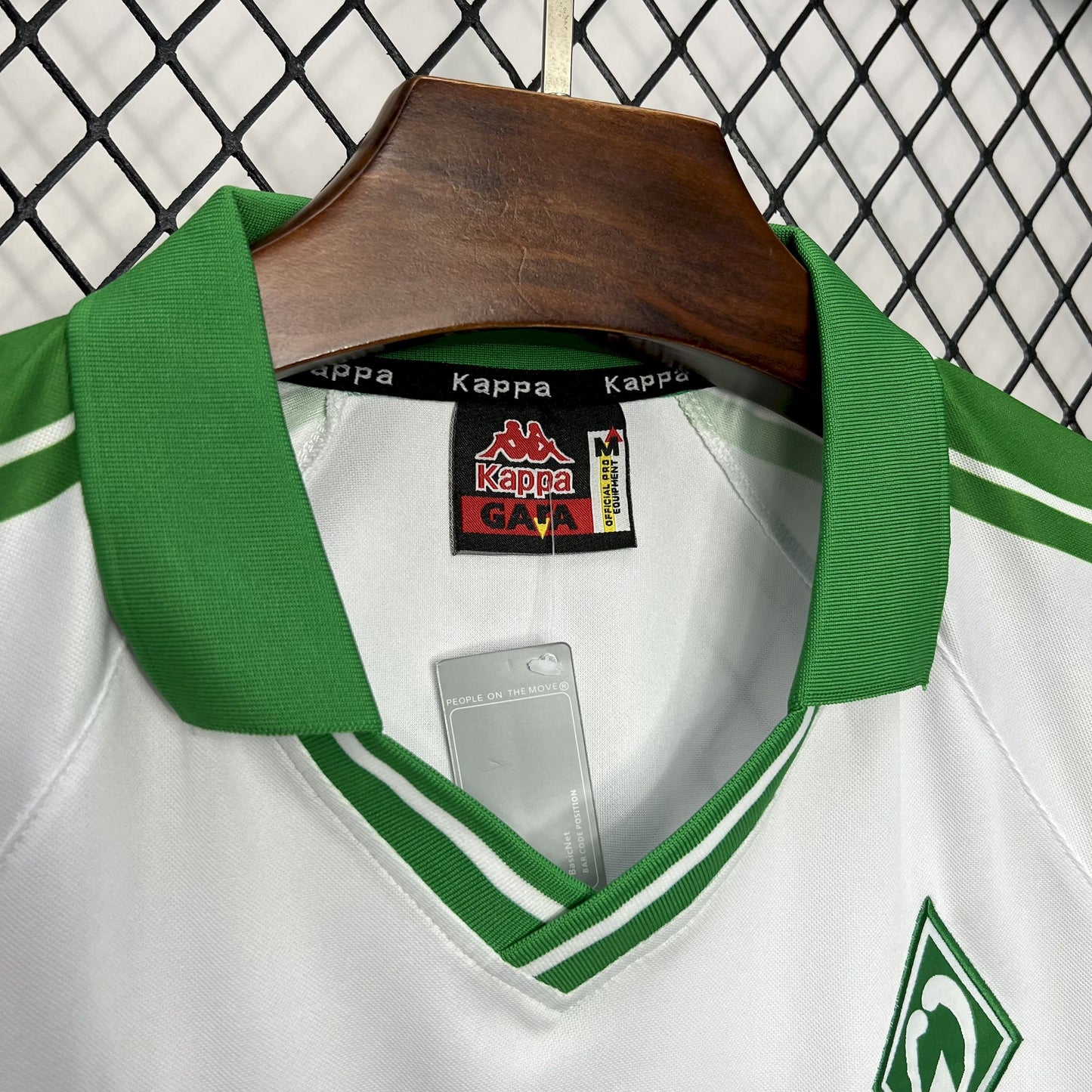 2001-2002 Werder Bremen Away Retro Kit