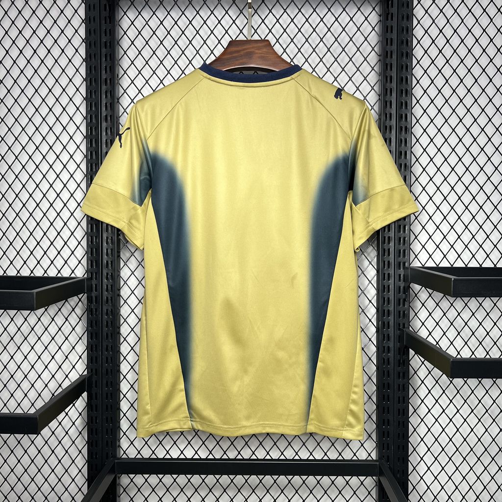 2006 Italy Goalkeeper Retro Kit