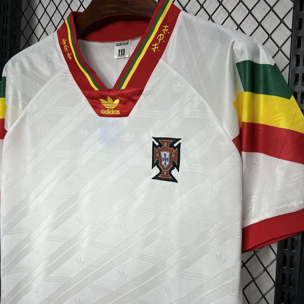 1992-1994 Portugal Away Retro Kit