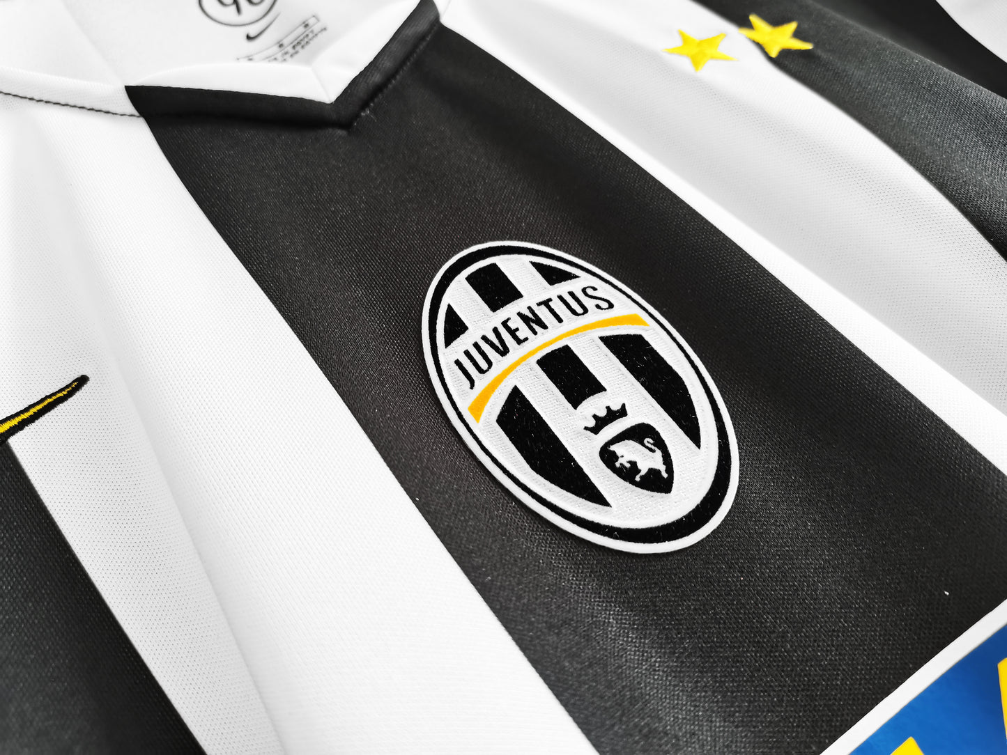 2003-2004 Juventus Home Retro Kit