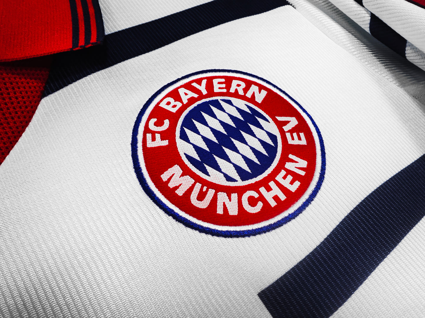 1998-2000 Bayern Munich Away Retro Kit