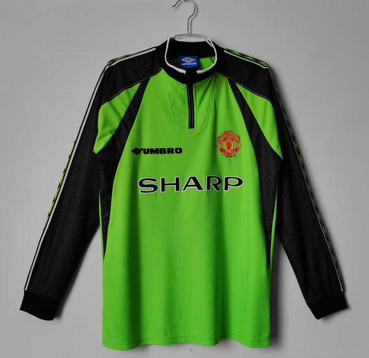 1998-1999 Manchester United Retro Goalkeeper Kit Green